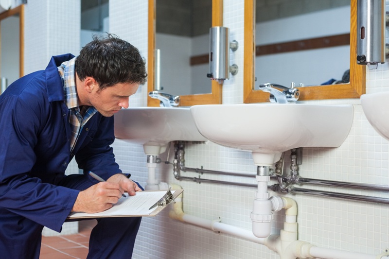 Hire a Professional plumber in Lakewood Colorado