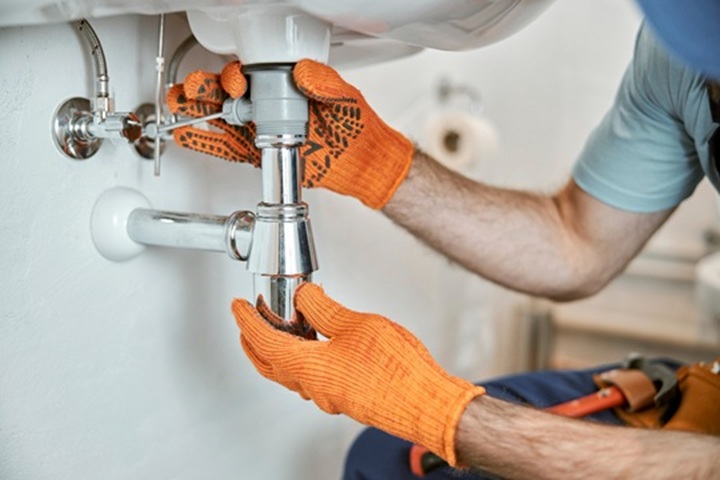 Plumbers Lakewood CO